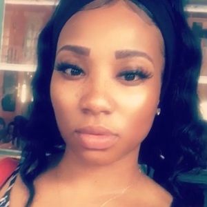 Meet your Posher, Shanee